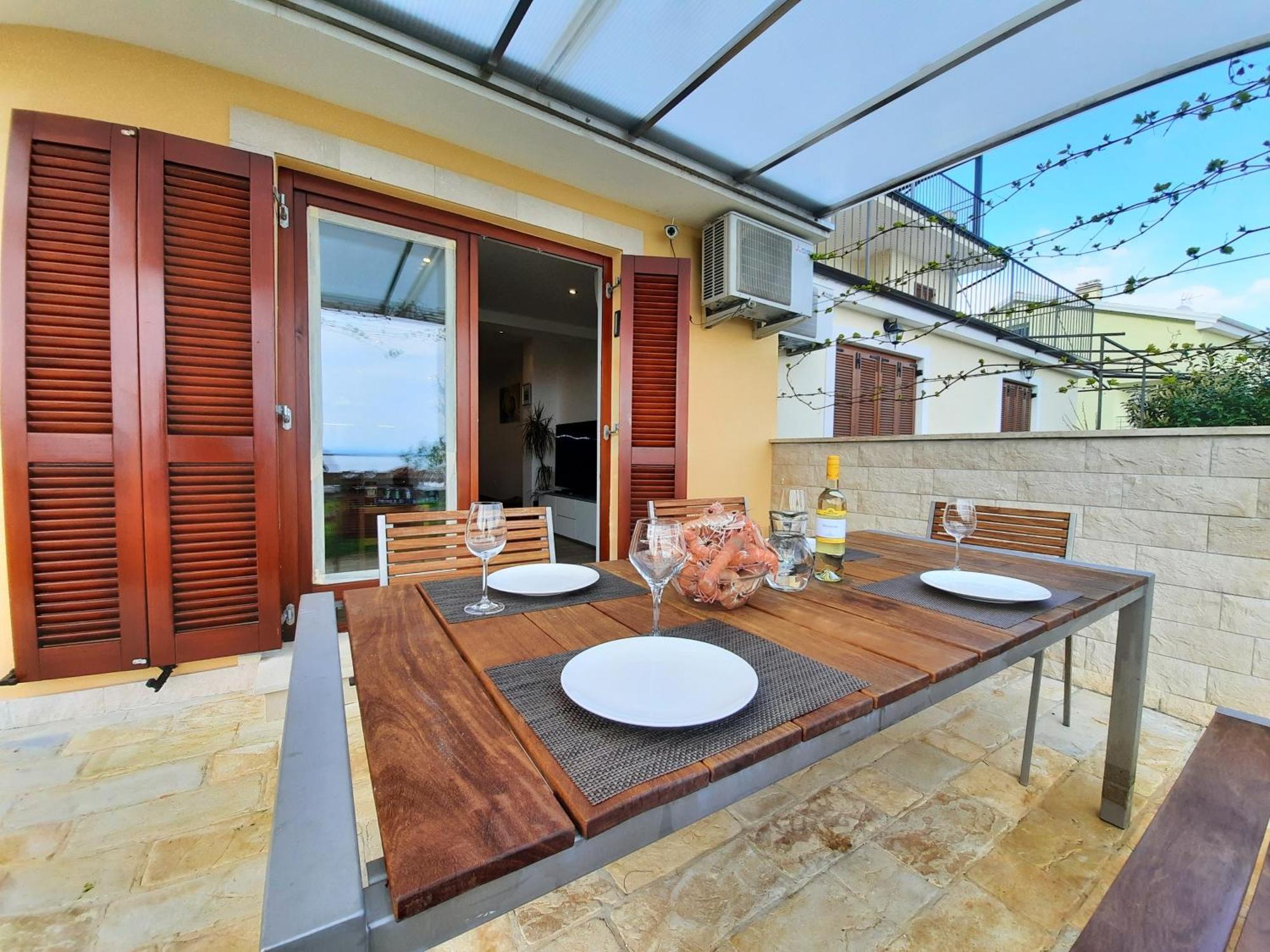 Apartment Pearl Of Kvarner Lovran Dış mekan fotoğraf